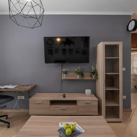 Kosmos Service Apartment City Center 2 With Additional Cost Parking Tessalónica Exterior foto